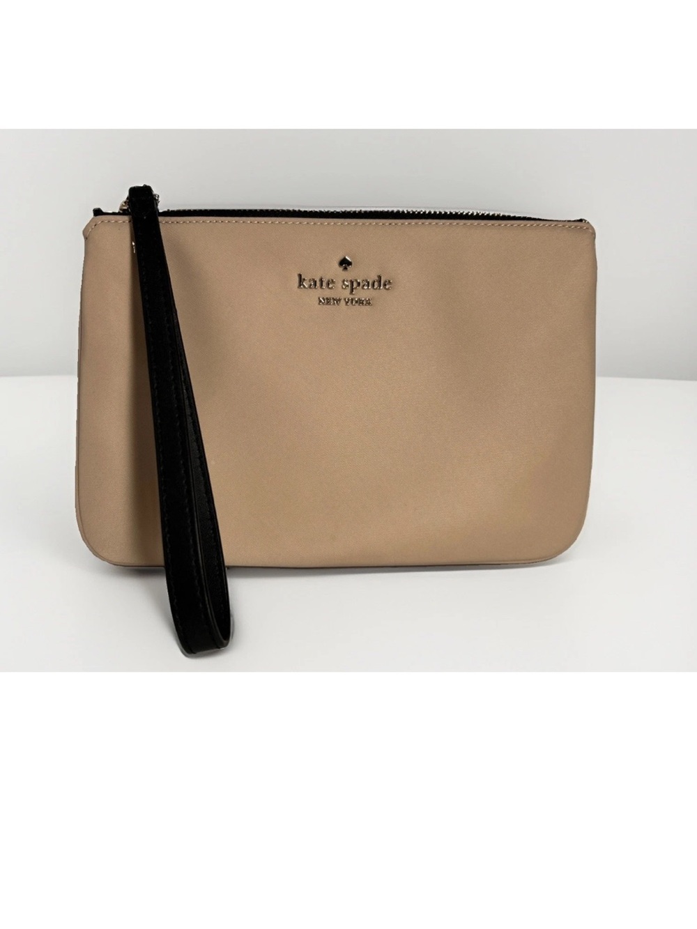 Kate Spade NY Chelsea Medium Wristlet Pouch Bag Colorblock Warm Biege NWOT
